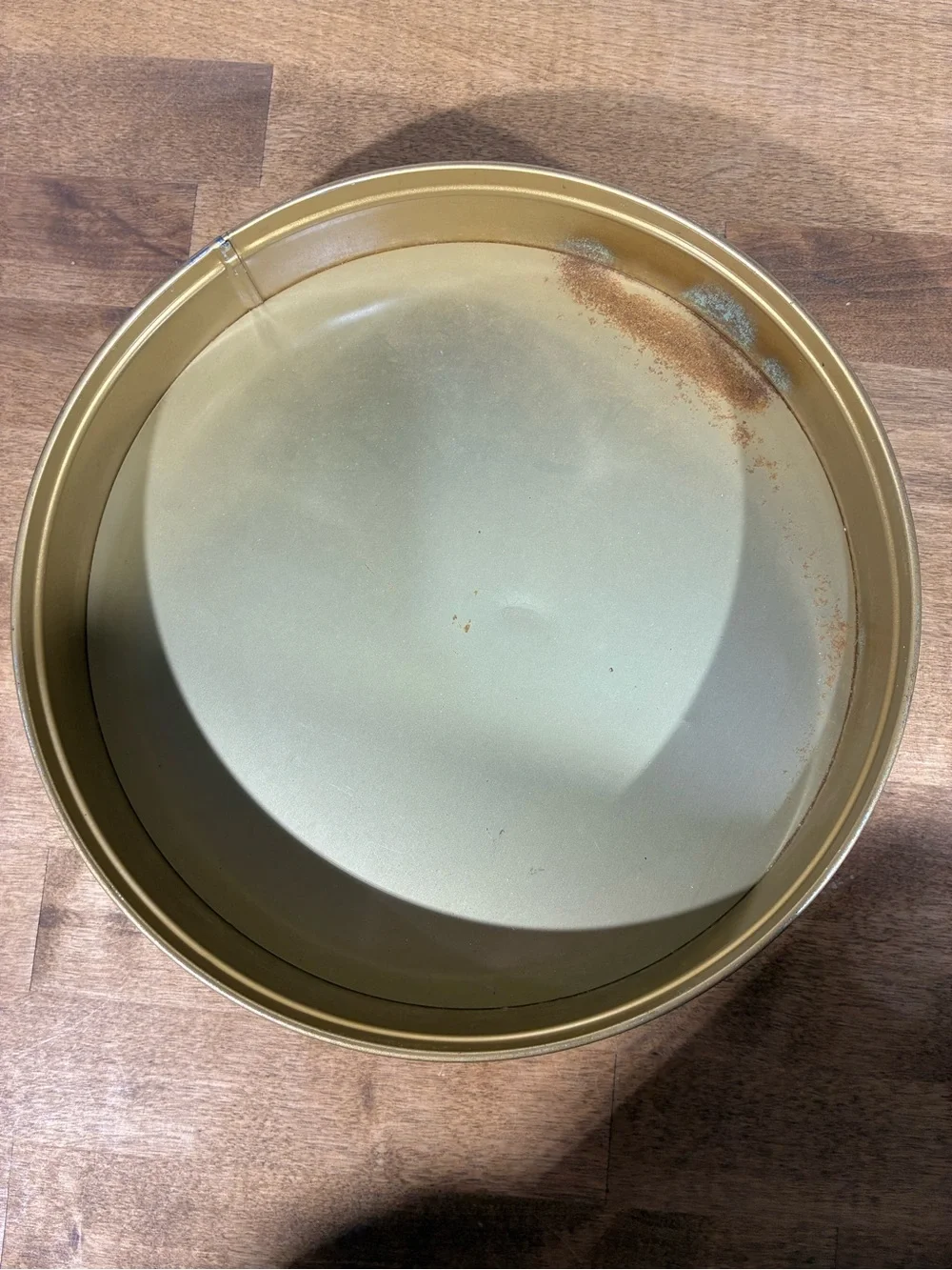 N/A vintage round